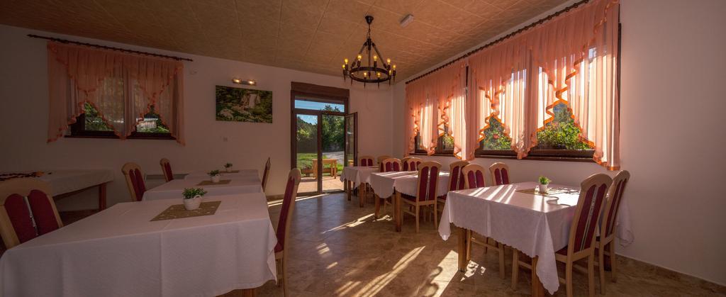 סמולג'אנאק Plitvice Rooms מראה חיצוני תמונה