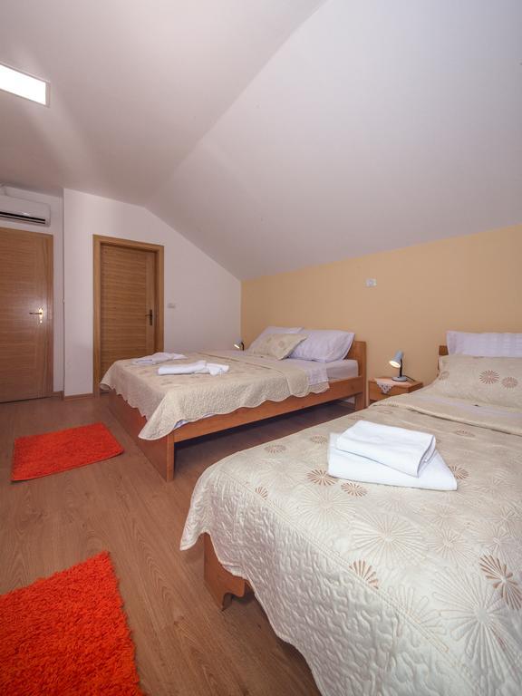 סמולג'אנאק Plitvice Rooms מראה חיצוני תמונה